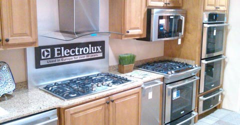 Showroom product display 4820 Hardware Dr NE Albuquerque, NM